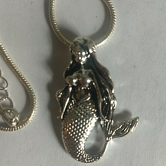 Mermaid Set - Picture 2 of 2